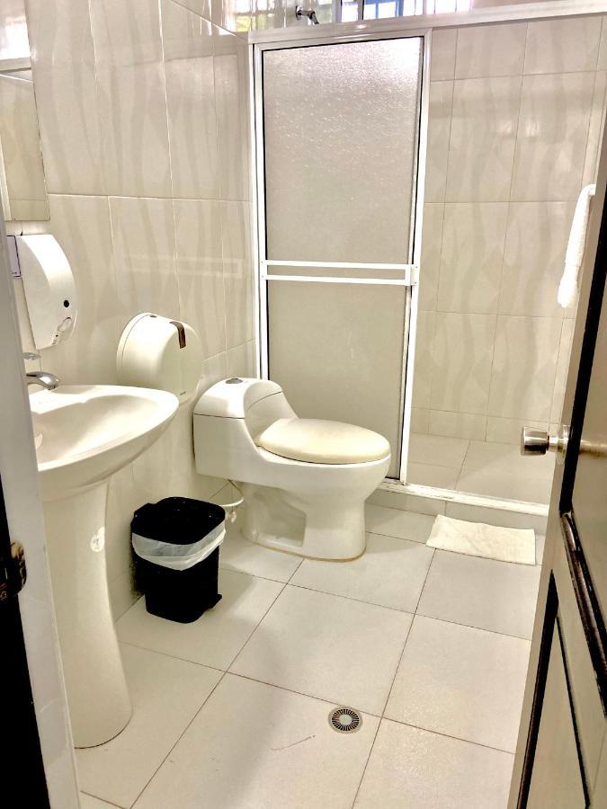 Hotel Parque De Los Novios Inn Σάντα Μάρτα Εξωτερικό φωτογραφία