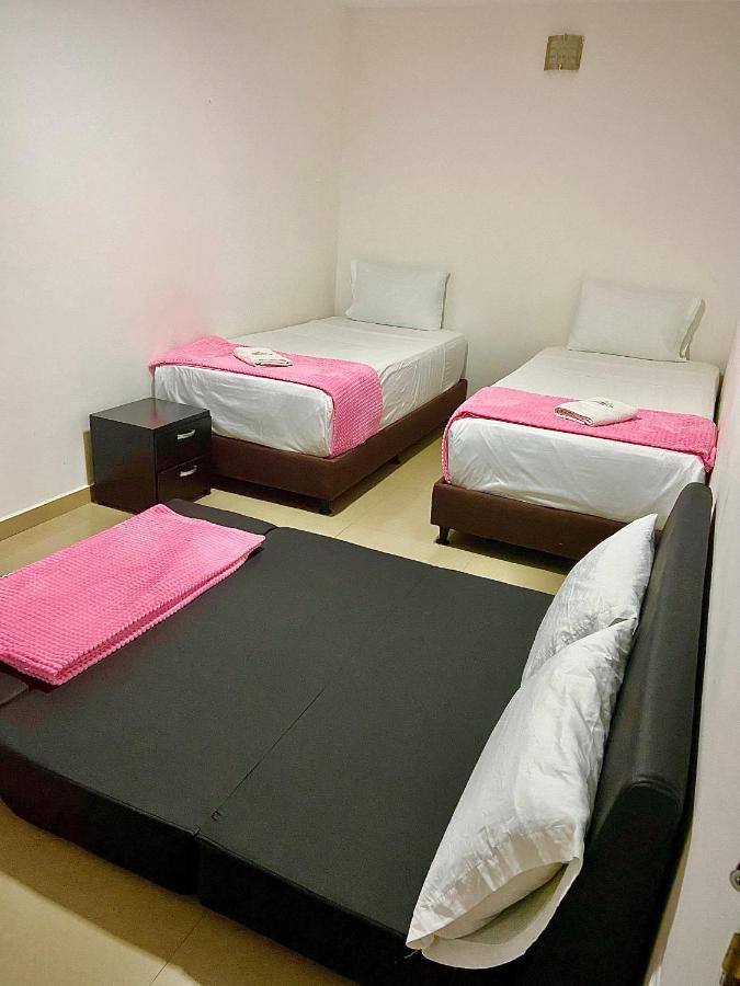 Hotel Parque De Los Novios Inn Σάντα Μάρτα Εξωτερικό φωτογραφία